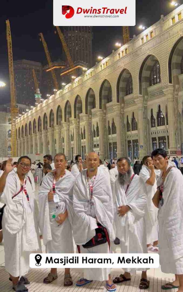 tour and travel umroh Bekasi