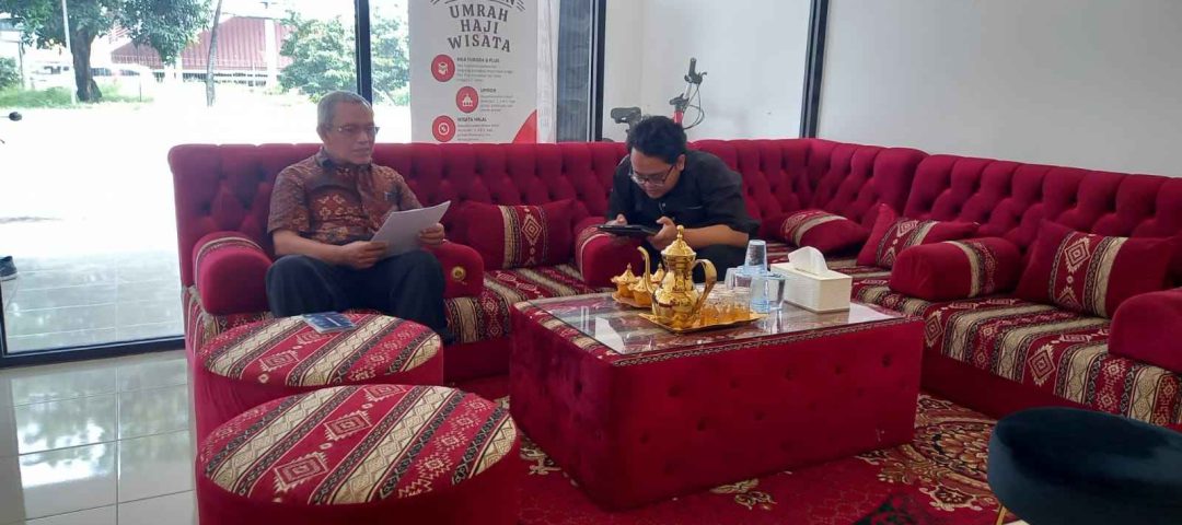 tour and travel umroh Bekasi